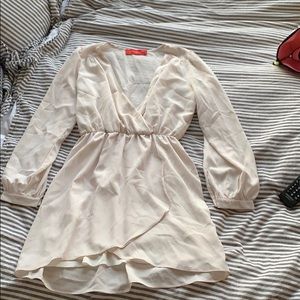 Cream/white long sleeve dress